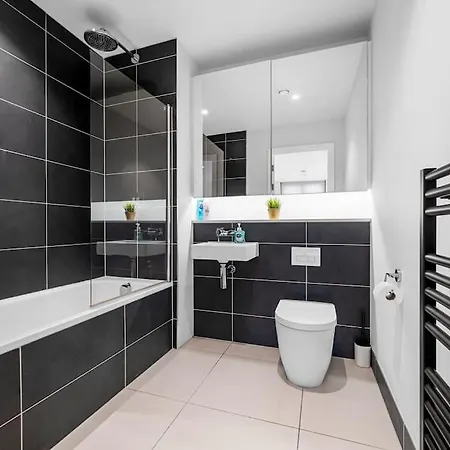 Manchester Haven Luxurious Apartment Exterior photo